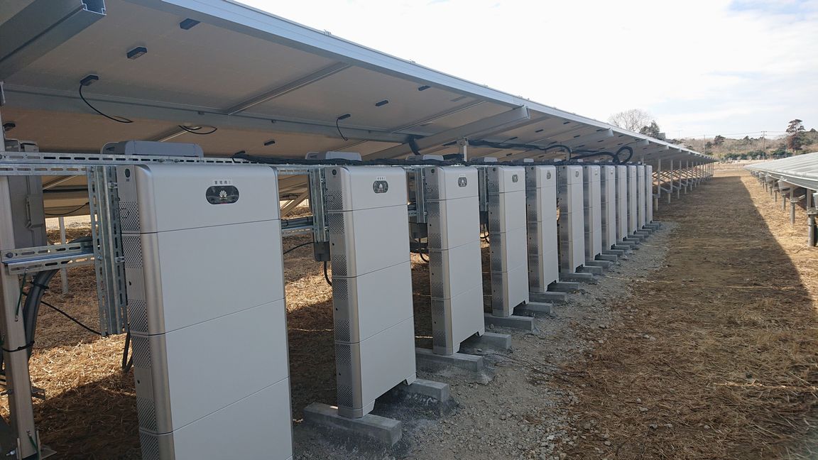 蓄電池併設型太陽光発電所